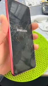 samsung s20fe przed naprawą w serwisie