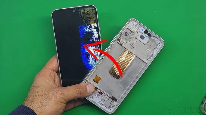 samsung a54 wymaga wymiany wyświetlacza