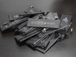 Który iPhone ma największą baterię? 5 wymiana baterii