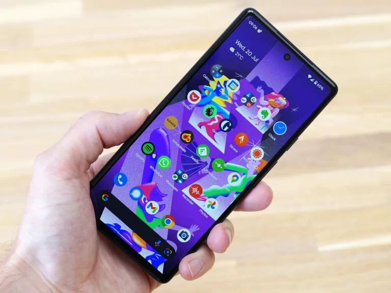 Dlaczego Google ogranicza wydajność baterii w Pixel 6a?