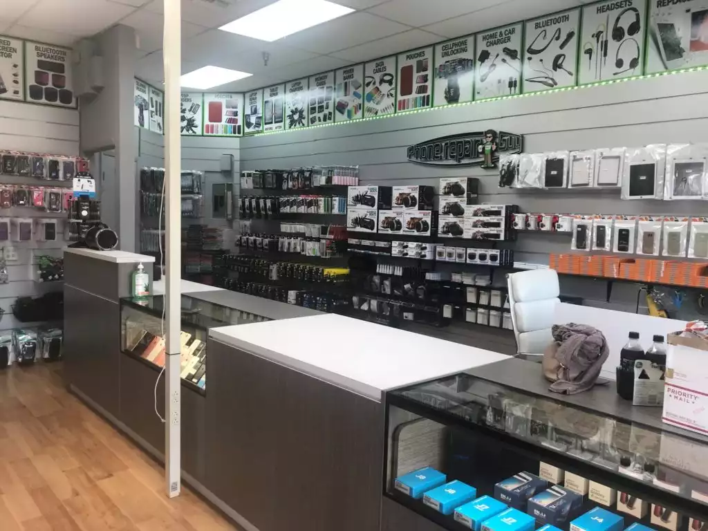 naprawa telefonów warszawa