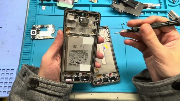 serwis samsung wymienia wyświetlacz galaxy a35